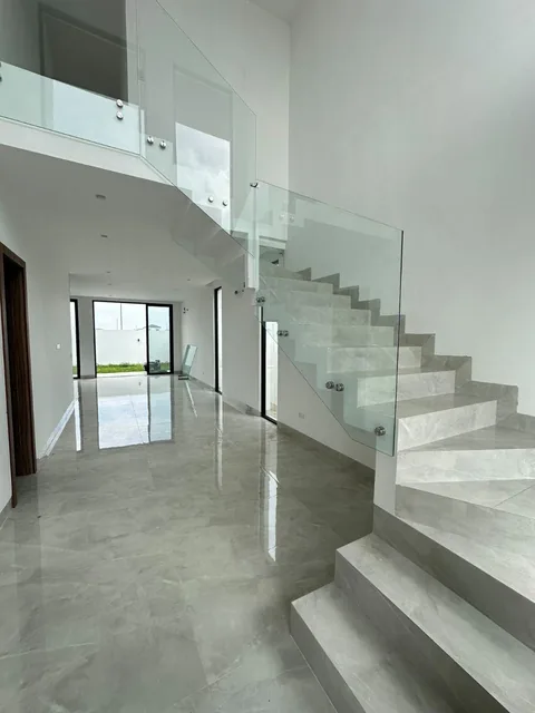 Casa de Estreno de Venta Isla Celeste Samborondon 4 Dorm., Guayas — imagen 5