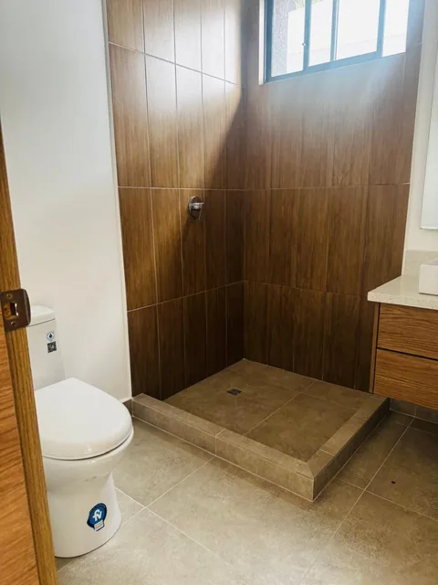 Departamento en Ponceano de 2 Dorm. y 2 Baños y Medio con Balcón. Provincia de Pichincha — imagen 5