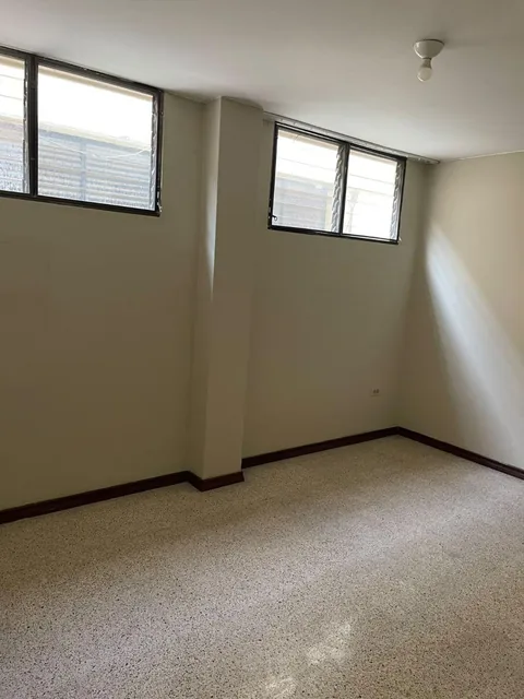Entre Ríos Samborondón: en Venta Amplia Casa 3 Habitaciones Más Departamento Independiente, Guayas — imagen 3