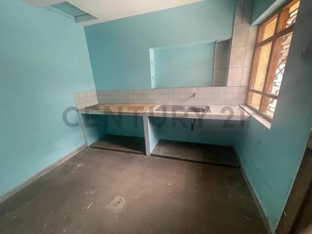 Venta de Casa con Terreno en El Sur de Quito — imagen 2