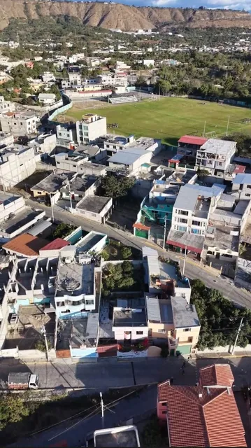 De Oportunidad Casa en Venta Guayllabamba, con Arboles Frutales — imagen 2