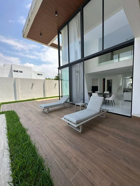 En Venta Casa Al Lago en Blue Bay Isla Mocoli Samborondon Km 5, 4 Dorm., Guayas — imagen 5