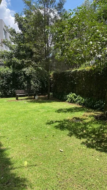 Departamento de 196 m² con 3 Dorm. en Venta en Cumbayá con Jardín — imagen 4
