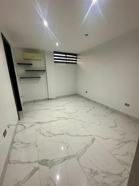 Departamento de Lujo Full Remodeladon en Venta Km 4 Samborondon!, Guayas — imagen 4