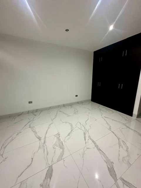 Departamento de Lujo Full Remodeladon en Venta Km 4 Samborondon!, Guayas — imagen 2