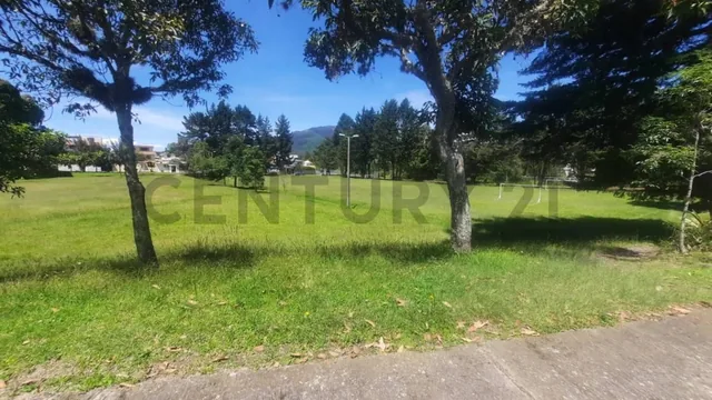 Terreno en Venta Urbanizacion Privada Lote de 813.01 m² Valle de Los Chillos — imagen 4