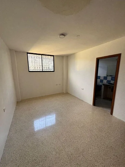 Condominio Rentero de 3 Departamentos 1 Suite, Terraza, en Urdesa Central Circunvalación Sur, Guayas — imagen 5