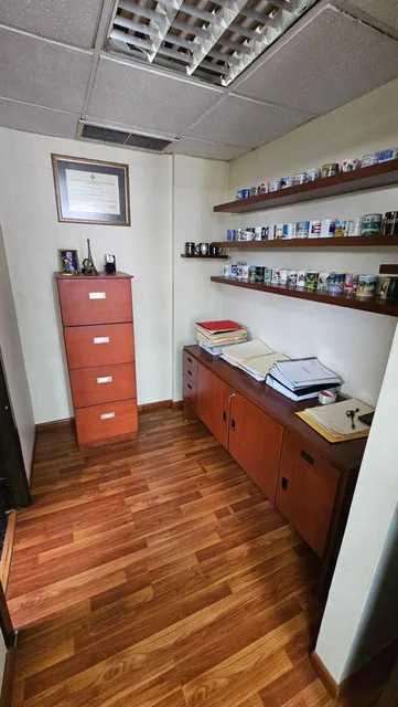 Oficina en Venta, Edificio Torres de La Merced, Centro de Guayaquil. Guayas — imagen 3