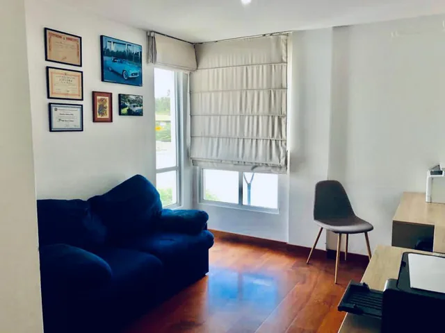 Casa en Venta, Cumbaya — imagen 2