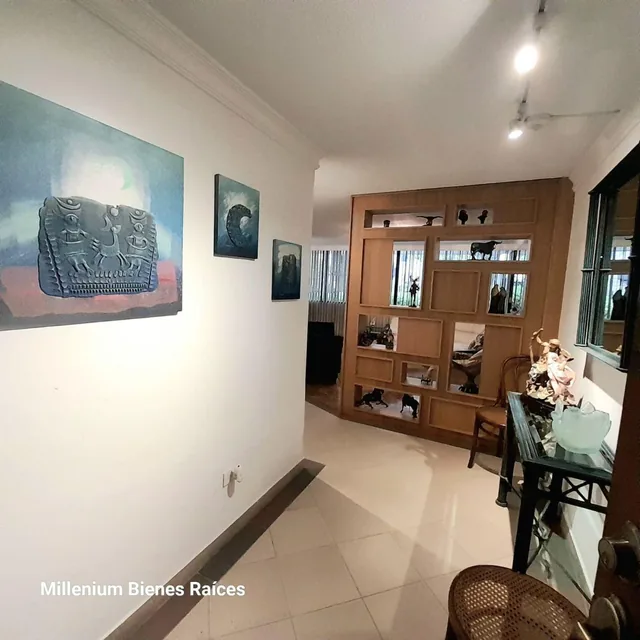 Venta Departamento Planta Baja, 157 m. en La Gonzáles Suárez — imagen 2