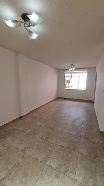 Vendo Casa de 85 m² con 3 Dorm. y Patio de 30 m² en La Buena Esperanza Tumbaco — imagen 4