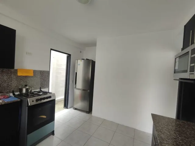 Venta Casa con 4 Habtc. en Ciudad Celeste - Y. Vásquez, Guayas — imagen 4