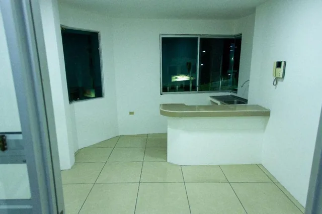 Edificio Comercial de Venta en Tarqui Manta, Manabí — imagen 5