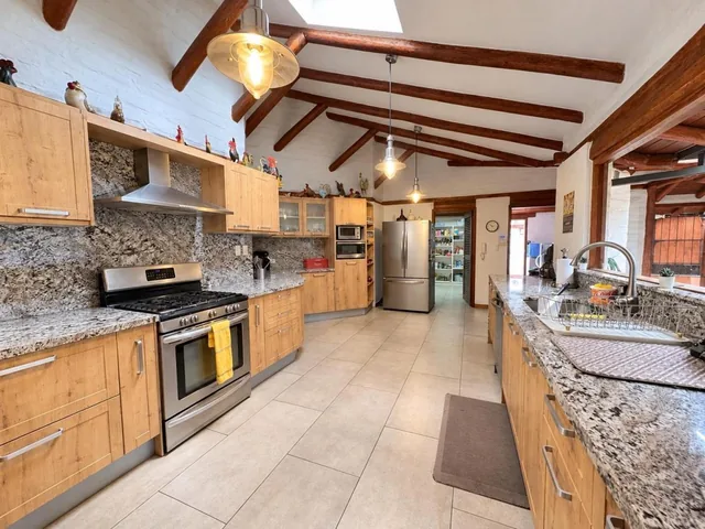 Casa Venta 4 Dorm. Cumbaya — imagen 4