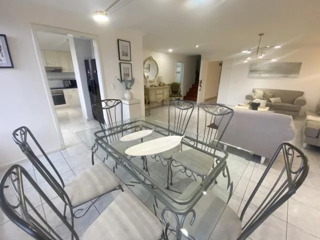 Departamento en Venta Dúplex Edif. Alameda 1 Cerca Al Centro de Cuenca Ec. Azuay — imagen 4