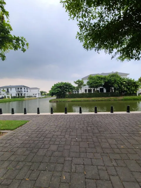 Venta. Aires del Batan. Preciosa Casa Al Lago, Guayas — imagen 2