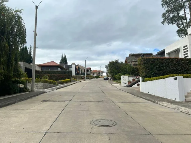 Terreno en Venta | Colinas de Chaullabamba– Cuenca, Azuay — imagen 2