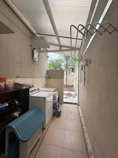 Vendo Casa en Bosques de La Costa, patio Amplio, Estudio en Planta Alta, guardiania y Seguridad 24/7, Guayas — imagen 3