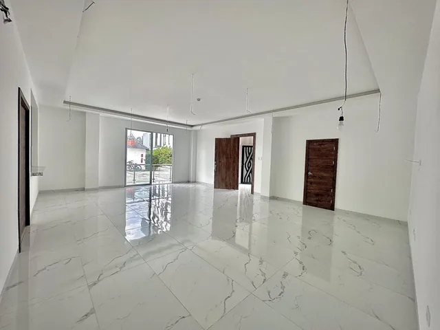 Departamento Planta Baja de 3 Dorm. Mas Estudio, Guayas — imagen 3
