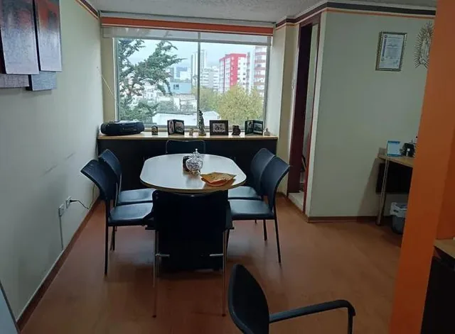 Oficina de Venta en Quito — imagen 4
