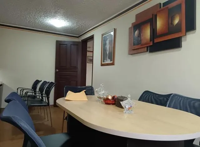 Oficina de Venta en Quito — imagen 3