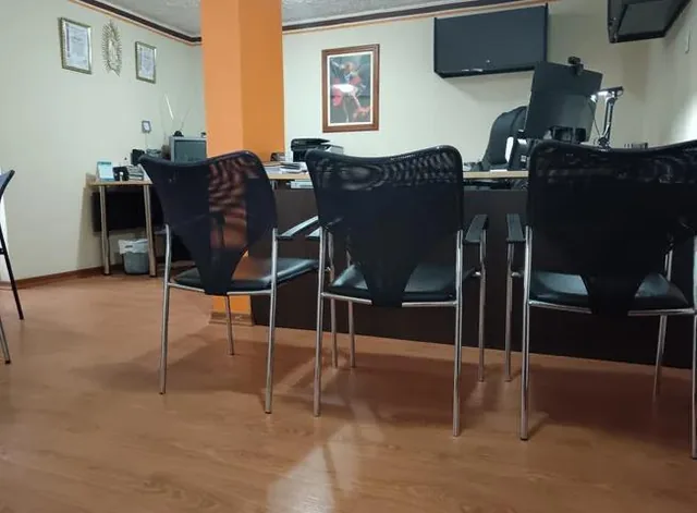 Oficina de Venta en Quito — imagen 2