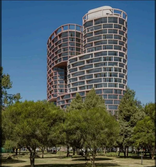 En Renta y Venta Exclusiva Oficina 140 m², 3 Parking Edificio Epiq — imagen 3