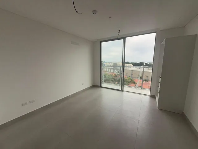 Oportunidad Venta, Suite Dos Ambientes en Condominio Santa Fe Towers Urb Ciudad Colon Norte de Gye, Guayas — imagen 5