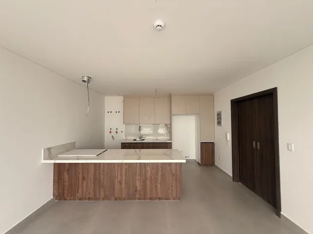 Oportunidad Venta, Suite Dos Ambientes en Condominio Santa Fe Towers Urb Ciudad Colon Norte de Gye, Guayas — imagen 3