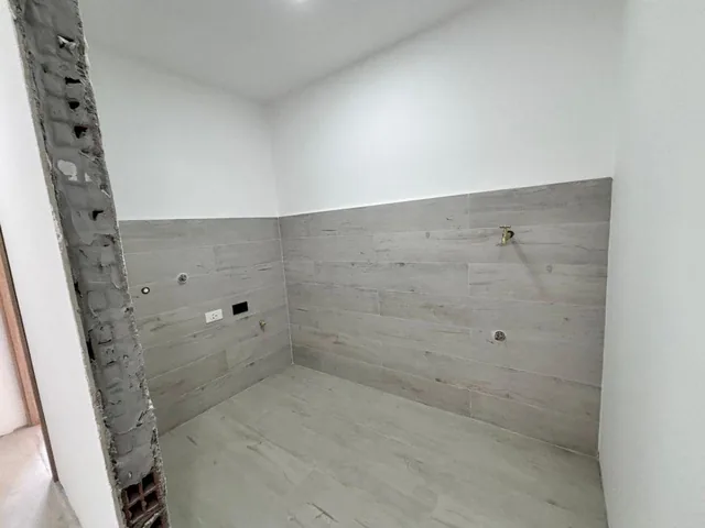 Se Vende Casa por Estrenar Secto Medio Ejido en $160.000, Azuay — imagen 5