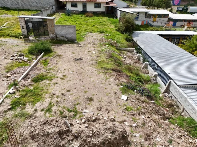 Terreno en Ricaurte de 261 m², Azuay — imagen 2