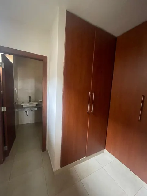 Casa en Venta Moderna y Solida en Urb. Ciudad Celeste, Propietaria Abierta a Escuchar Ofertas Serias, Guayas — imagen 2