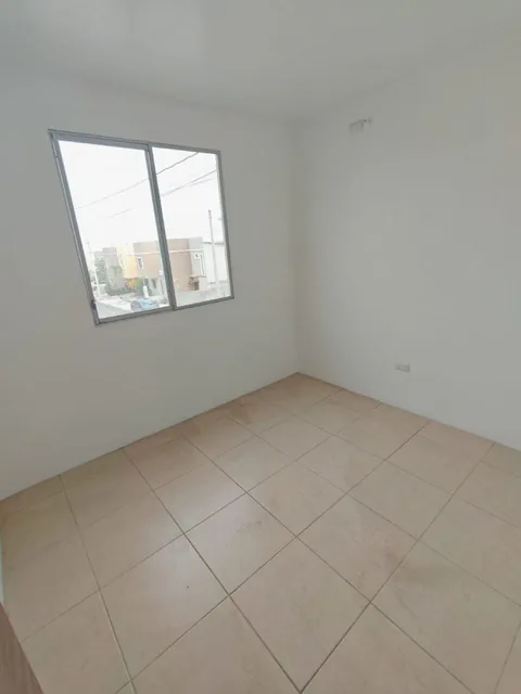 Casa Esquinera en Venta | Urbanización Bellavita, Vía a La Costa | 3 Dorm. (Wm), Guayas — imagen 4