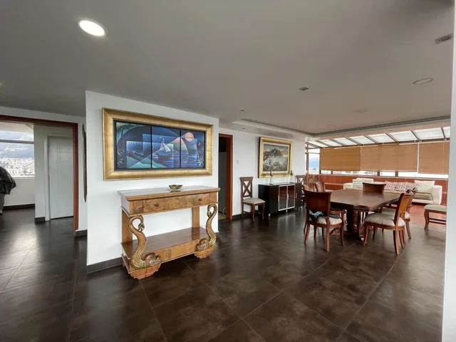 Penthouse Duplex de Venta o Renta en Quito Sector Av Gonzalez Suarez — imagen 5