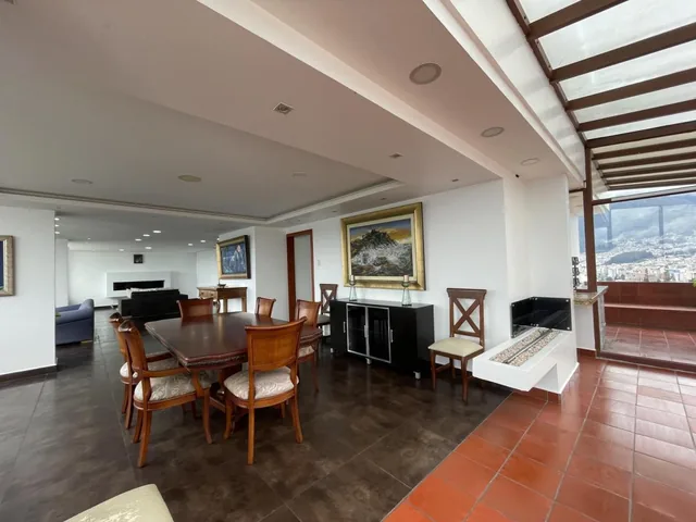 Penthouse Duplex de Venta o Renta en Quito Sector Av Gonzalez Suarez — imagen 4