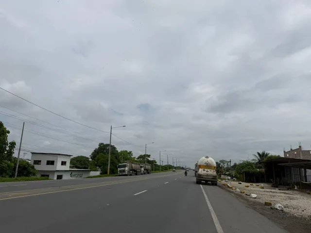Inversión Estratégica! Terrenos Industriales en Venta Desde 3.000 m² - Lomas de Sargentillo - Guayas, Guayas — imagen 4