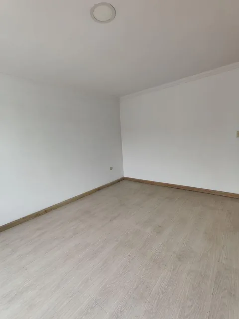 Casa a La Venta Urbanización Privada Ricaurte, Azuay — imagen 3
