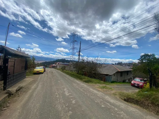 Amplio Terreno con Iprus Actualizado en Chilcapamba (T31109), Azuay — imagen 5