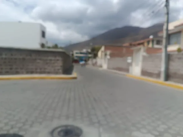 Casa de 135 m² con 3 Dorm. en Venta en Mitad del Mundo — imagen 3