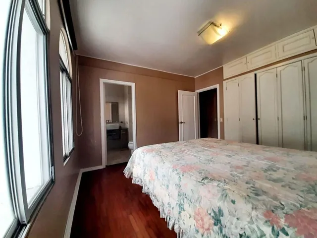 Vendo Departamento en Urdesa Central, Guayas — imagen 2