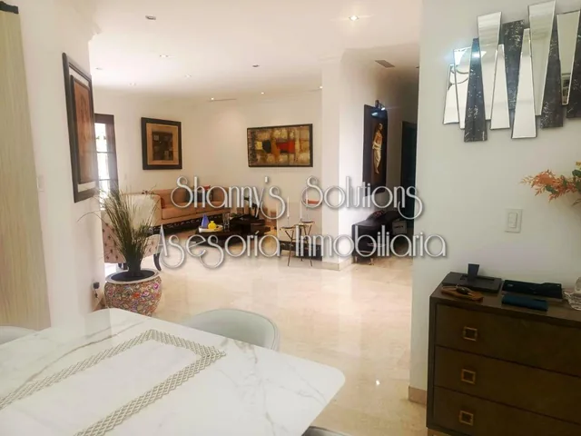 Samborondon Km 7.5 - Venta / Renta Casa Sin Amob con 4 Hab, Piscina y Vista Al Lago, Guayas — imagen 4