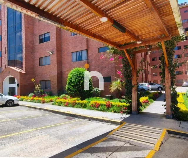 Departamento Duplex en Venta en Condominio Yanuncay. Azuay — imagen 2