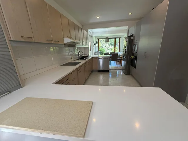 Vendo Hermosa Casa Terreno 623 m² Construcción 856 m² — imagen 3