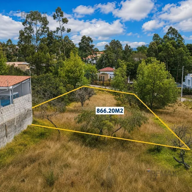 En Venta Terreno Plano en Challuabamba Cuenca, Azuay — imagen 4