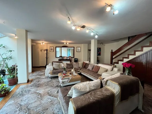 Hermosa Casa Independiente en Granda Centeno — imagen 5