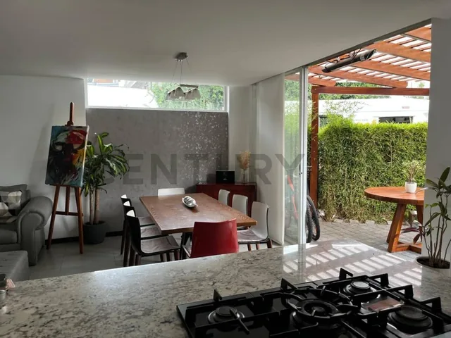 Venta de Casa en Tumbaco Sector Santa Rosa Cerca del Centro de Tumbaco — imagen 5