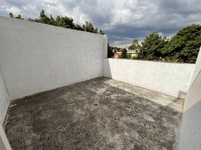 Casa de 3 Dorm. en Conjunto - Sangolquí — imagen 3