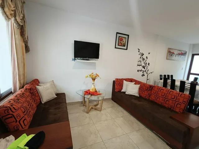 Vendo Hermosa Casa de 3 Niveles en Exclusivo Conjunto Residencial en Salinas — imagen 3
