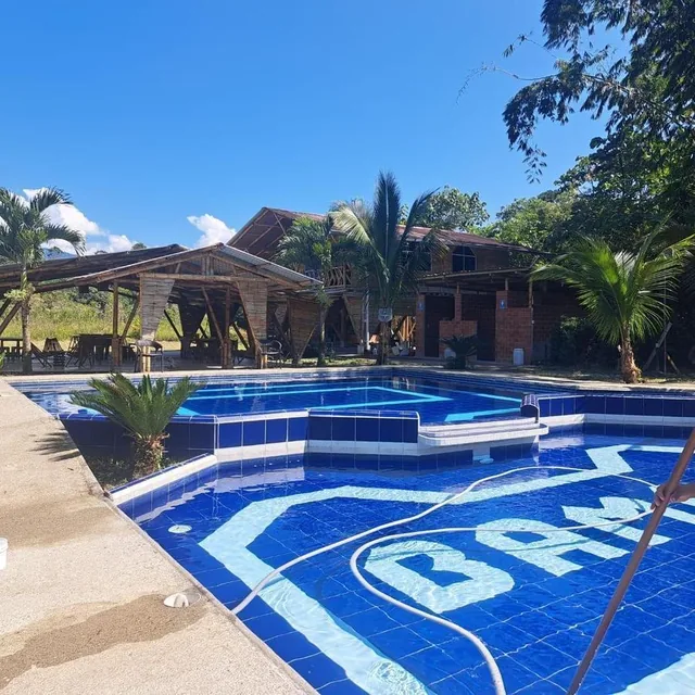 Venta Complejo Turístico Oriente Ecuatoriano en Archidona Parroquia Cotundo "Hostería Bambú", Napo — imagen 4