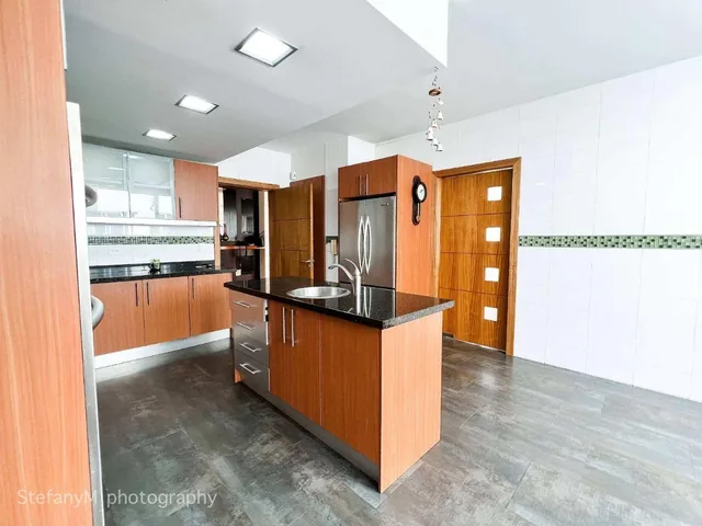 Penthouse Dúplex en Venta – Sector Colegio Benalcázar, Quito — imagen 5